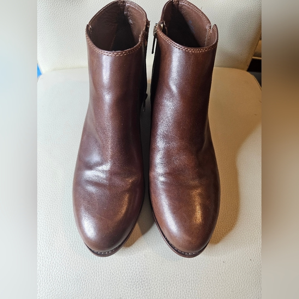 ANTONIO MELANI blondo Size 9  Female Brown Waterproof Ankle‎ Boots